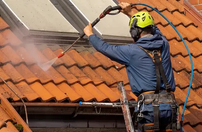 Démoussage et hydrofuge de toiture à Busnes