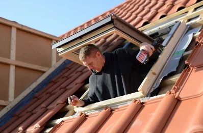 Pose de fenêtres de toit Velux à Busnes